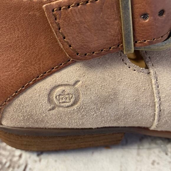 Born Kati Suede Short Booties, Size 8 - Picture 8 of 8